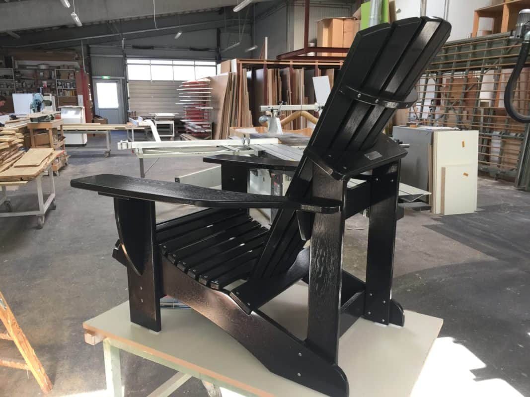 Adirondack_Chair_CLASSIC_schwarz_lackiert