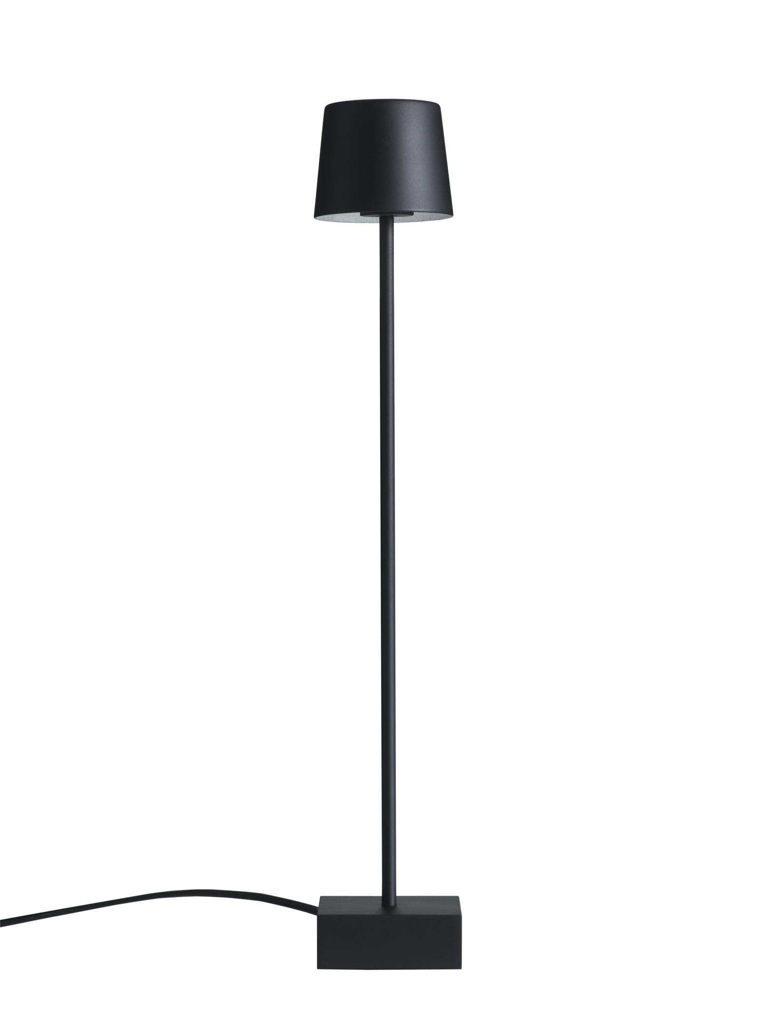 1 CUT table lamp black copy 2