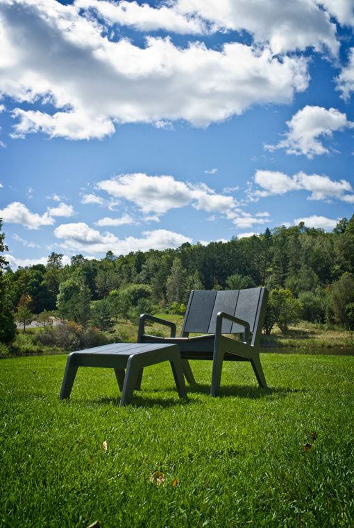 no9 chair ottoman lawn20180802 30410