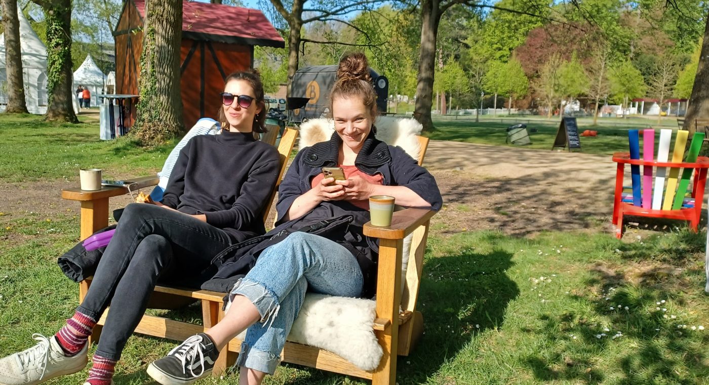 beSeaside on tour Schlossfruehling Schloss Dyck April2022 Alsterbank