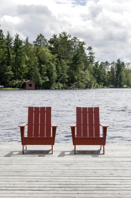 Moderner-Adirondack-Chair-Loll-Designs-Kunststoff-beSeaside-Hamburg-2023-7